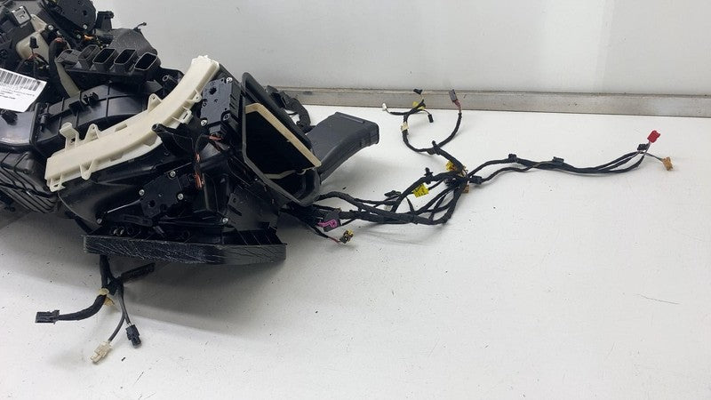 ⭕ 19-23 Audi E-Tron Quattro HVAC AC Climate Heater Blower Housing Box
