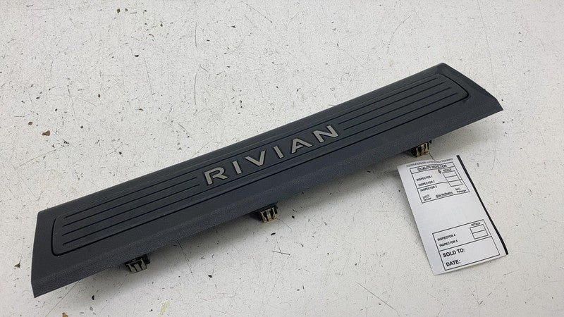 PT00219777 ⭕ 2022-2024 Rivian R1T Front Right Door Sill Scuff Plate Trim Cover PT00219777