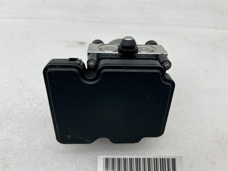 NF6W 43 7A0 2018-2022 Mazda MX-5 Miata ABS Anti-Lock Brake Pump Control Module NF6W-43-7A0