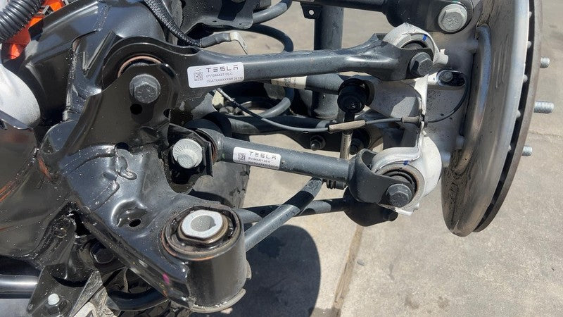 ⭕ 21-23 Model 3 M3 Engine Motor Drive Unit w/ Subframe & Suspension 11