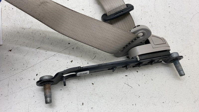 6EB011D2AC ⭕ 2017-2024 Chrysler Pacifica Rear Driver Side 2nd Row Seat Belt Left 6EB011D2AC