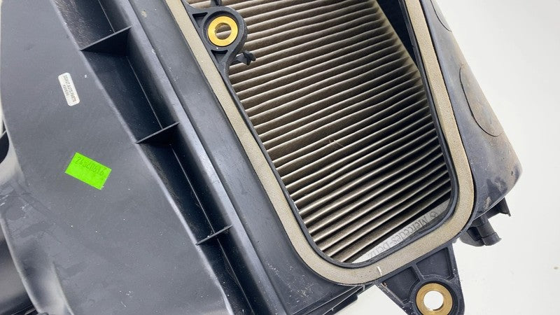 2016-2018 Mercedes-Benz GLE350 Heater Cabin Air Intake Filter Cleaner Box Assy