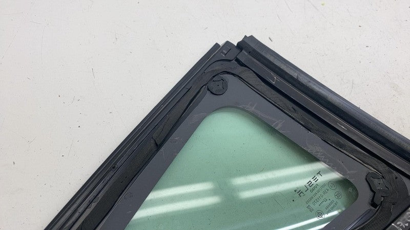 1514978-00 ⭕ 24-25 Model 3 Rear Driver Side Quarter Fixed Window Glass Left LH 1514978-00