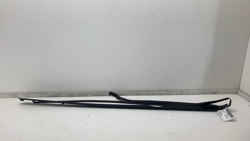 ⭕ 2012-2023 Tesla Model S Right Rocker Panel Scuff Plate Molding w/ Ru