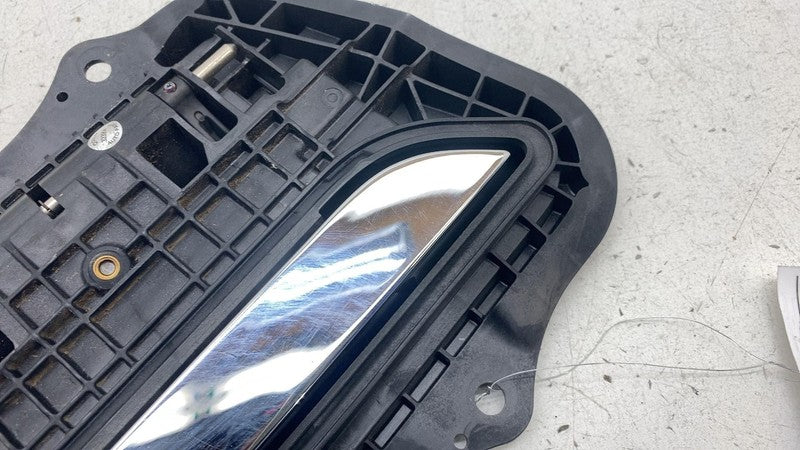 2012-2015 Tesla Model S MS Front Passenger Side Exterior Door Handle Outer Right