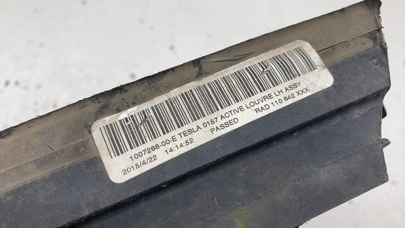 100726800E 2012-2015 Tesla Model S MS Front Left Bumper Active Louvre Shutter Grille Assy