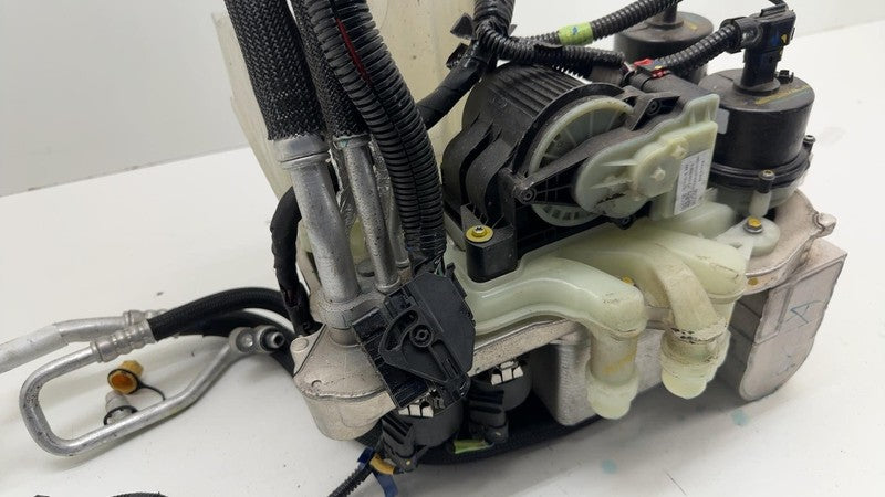 154759500E 21-24 Model 3 Supermanifold Refrigerant Chiller + Coolant Reservoir 1547595-00-E