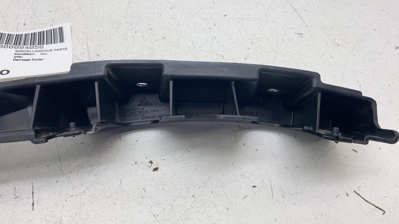 PT00670075B ⭕ 2025 Rivian R1S Right Side Cartridge Fender Air Curtain Bracket PT00670075-B