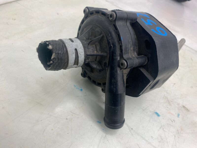 Does Not Apply 2016-2020 Tesla Model S MS Electric Auxiliary Coolant Water Pump w/ Bracket Assy