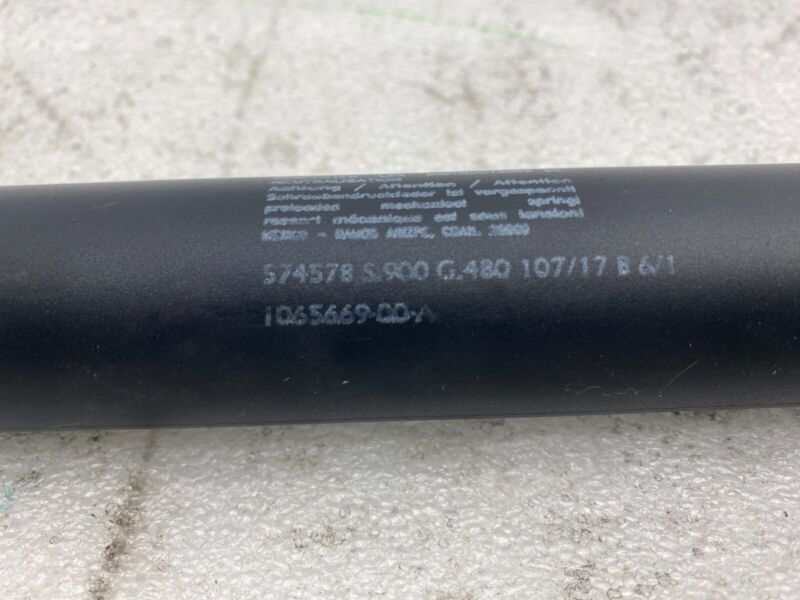 106566900A ⭕16-20 Model X Rear Passenger Side Power Liftgate Shock Strut Right 1065669-00-A