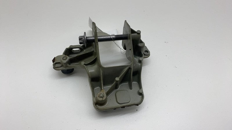 181717400C ⭕ 24-25 Tesla Cybertruck Front Driver Side Motor Mount Bracket Left 1817174-00-C
