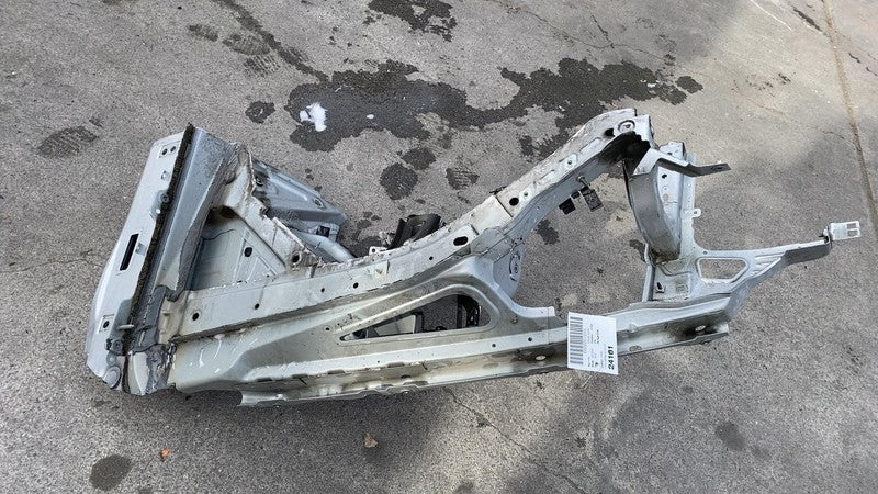 2011-2014 Porsche Cayenne Front Driver Side Structural Apron Cutout Left LH