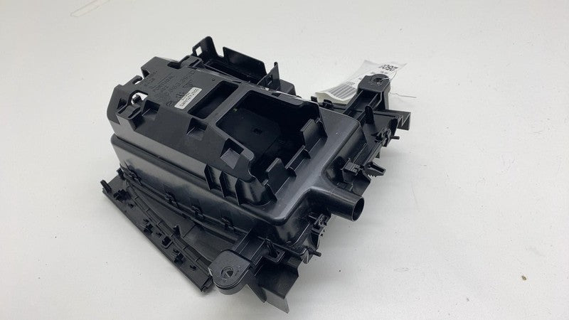 ⭕ 2024 Porsche Cayenne Compartment Storage Cubby w/ Door Gloss Black 9