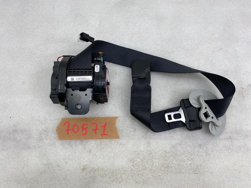 108127901F ⭕ 2017-2022 Tesla Model 3 Front Right 1st Row Seat Belt & Retractor 1081279-01-F