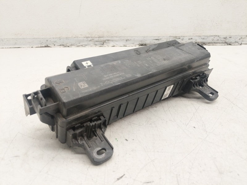 1119059 00 A ⭕ 16-20 Tesla Model S MS Front Fuse Relay Junction Box Control Unit 1119059-00-A