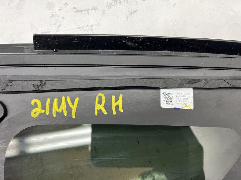 1495745-00 2020-2023 Tesla Model Y MY Rear Passenger Side Quarter QTR Window Glass Right RH