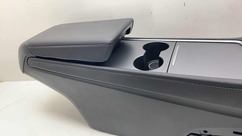 1617526-71-C ⭕ 21-24 Tesla Model Y Front Center Console Storage w/ Armrest GEN 2 1617526-71-C