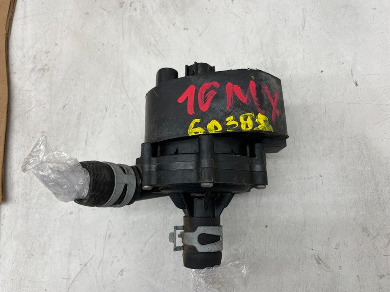 ⭕ 16-20 Tesla Model X Cooling System Auxiliary Water Coolant Pump 1035