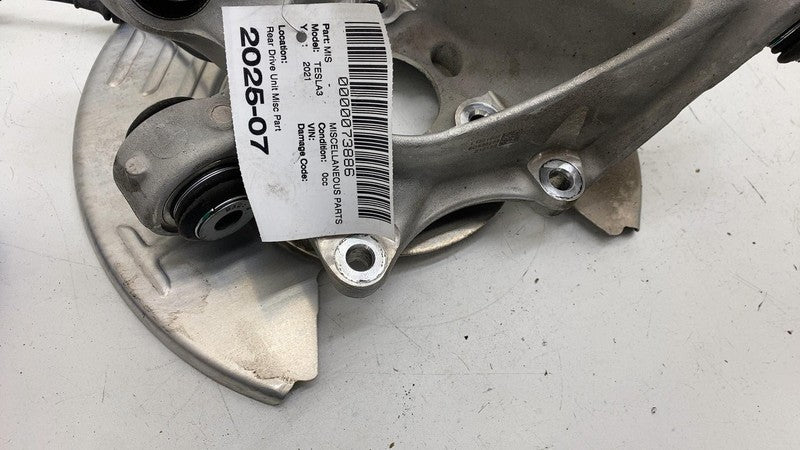 104441100G ⭕ 2017-2023 Tesla Model 3 Rear Left Spindle Knuckle w/ Dust Shield 1044411-00-G