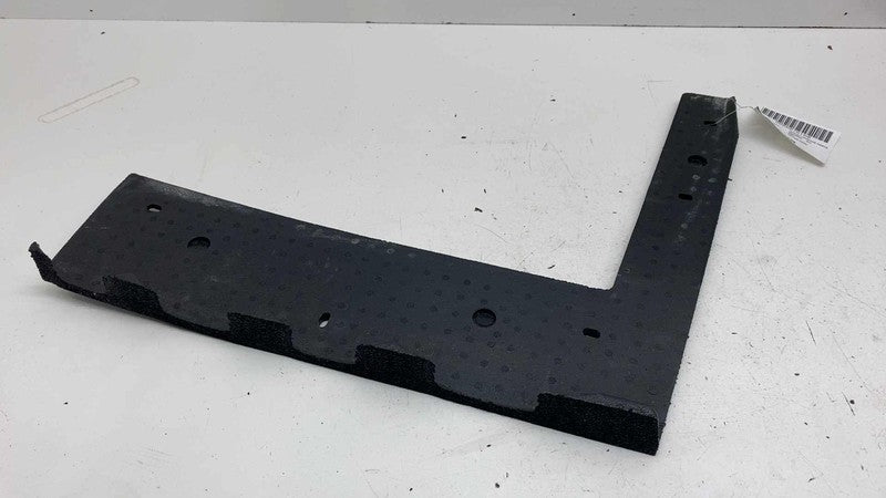 1684650-00-B ⭕ 24-25 Tesla Cybertruck Rear Left Bumper Bracket Foam Piece Center 1684650-00-B