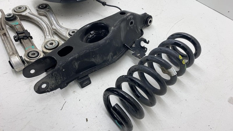 ⭕ 14-21 Maserati Ghibli Rear Left Side Spindle Knuckle Hub w/ Control