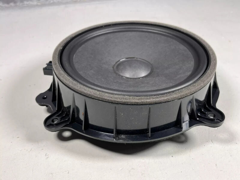 2020-2023 Tesla Model Y MY Front Left Or Right Door Audio System Woofer Speaker