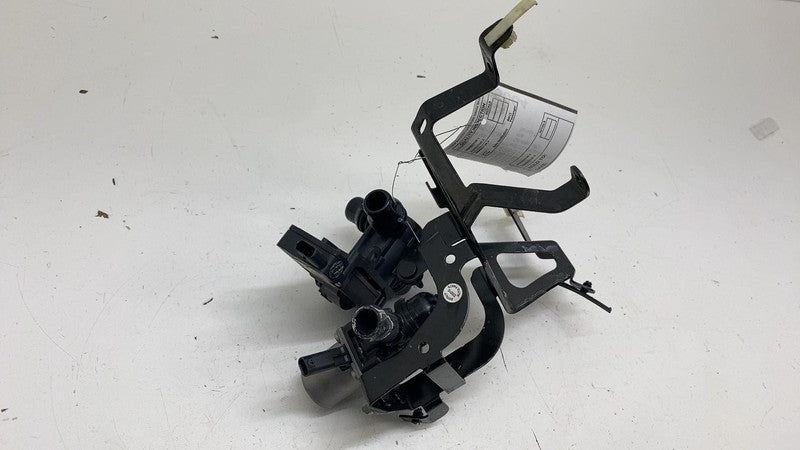 32339142 ⭕ 2021 2022 2023 Polestar 2 Battery Cooling Heater Water Control Valve 32339142