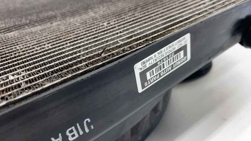 6008358 2012-2020 Tesla Model S A/C Air Conditioner Condenser Core + Fan & Shroud Module