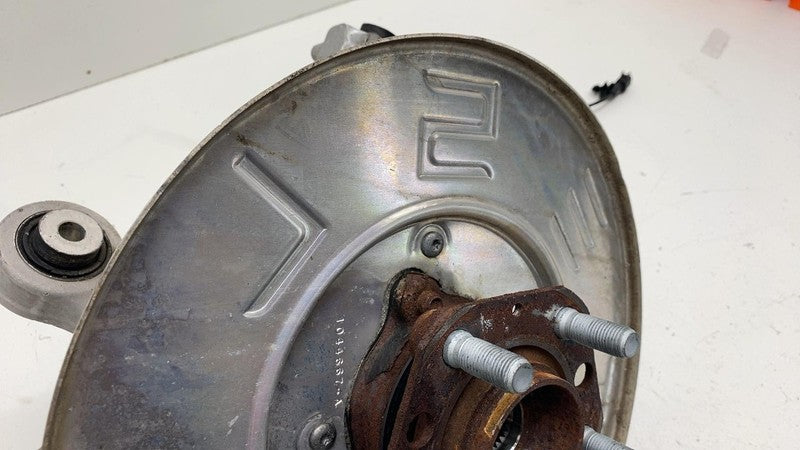 ⭕ 20-24 Model Y Rear Left Spindle Knuckle Hub & Dust Shield LH AWD 118