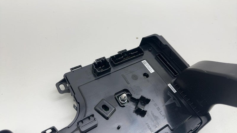 ⭕ 17-20 Model 3 Left Low Voltage Controller Body Control Module LH 107