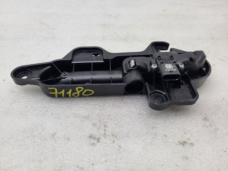 108183200G ⭕17-20 Tesla Model 3 Front or Rear Exterior Door Handle Right Outer 1081832-00-G