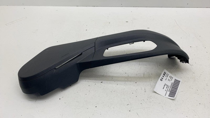 88172-SRT100 ⭕2025 Rivian R1S Front Driver Side Seat Outer Trim Cover Panel Left 88172-SRT100