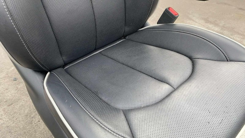 ⭕ 17-25 Chrysler Pacifica Front Passenger Side 1st Row Bucket Seat Black Right