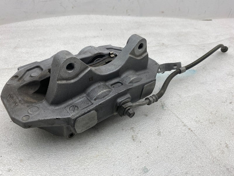 20C84904 00 ⭕ 2017-2020 Tesla Model 3 Front Passenger Side Right Caliper w/ Brake Hose Line