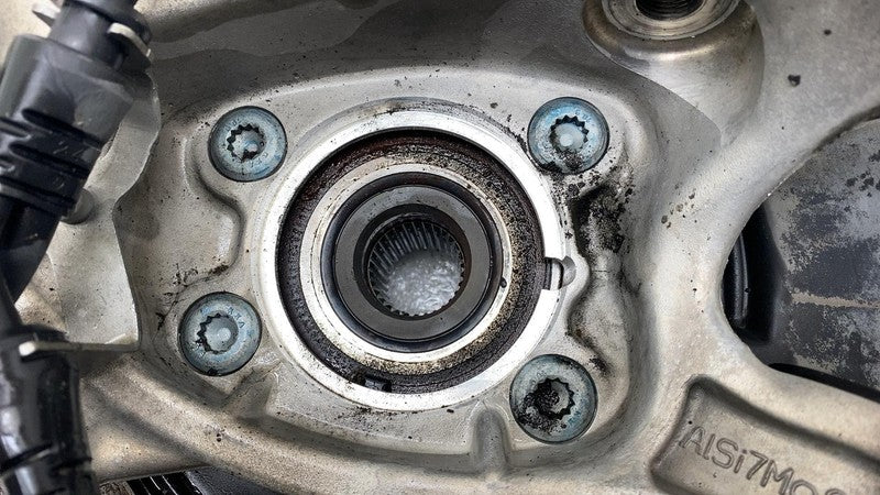 2011-2014 Porsche Cayenne Rear Right Spindle Knuckle Hub Rotor + Control Arm AWD