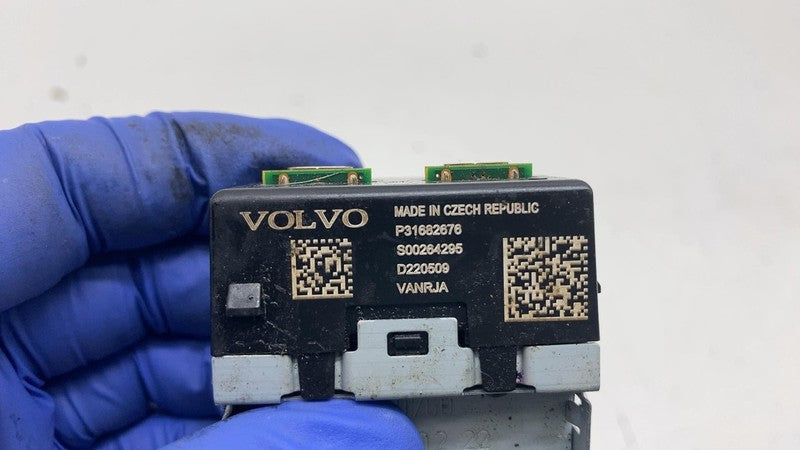 31682676 ⭕ 2021 2022 2023 Polestar 2 Center Console Dual USB Charging Port 31682676