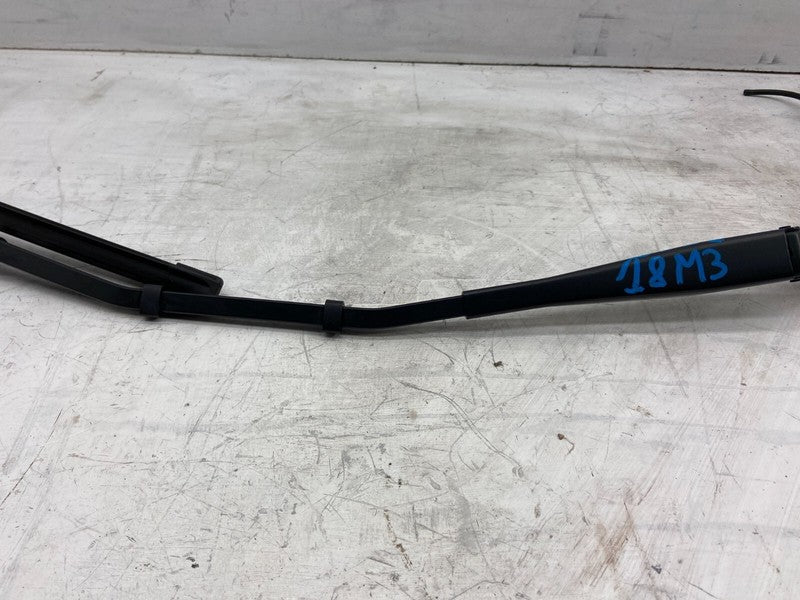 ⭕ 2017 2018 2019 2020 2021 2022 Tesla Model 3 Front Windshield Wiper Arm & Blade