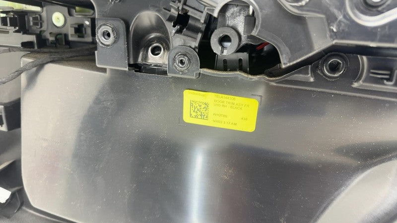 ⭕ 21-23 Model 3 Front Passenger Side Interior Door Panel Trim Card Rig