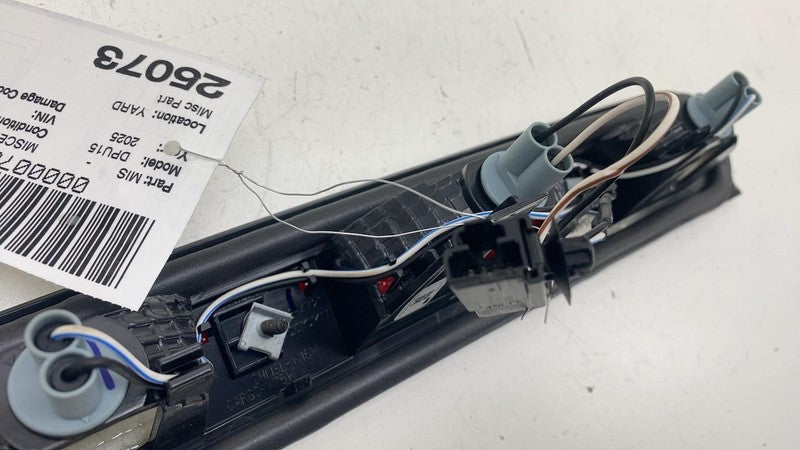 ⭕ 2025 Ram 1500 Pickup Center 3rd Brake Stop Light Lamp Assembly OEM 6