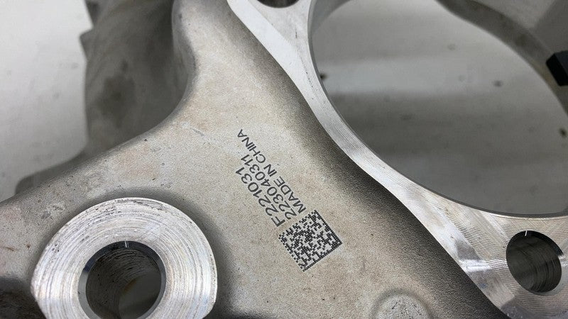 PT00052788-D ⭕ 22-24 Rivian R1T R1S Rear Left Spindle Knuckle w/ Dust Shield AWD PT00001891