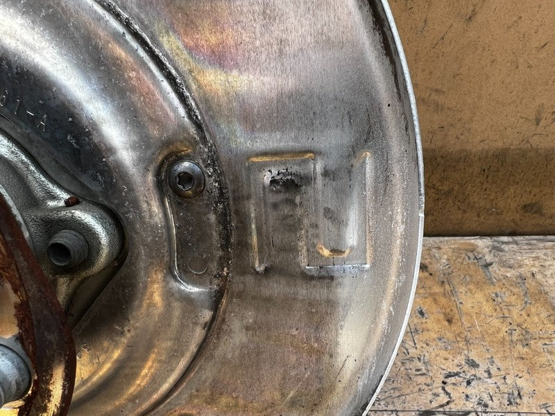 104431600E 17-23 Model 3 Front Right RWD Spindle Knuckle w/ Wheel Hub & Shield 1044316-00-E