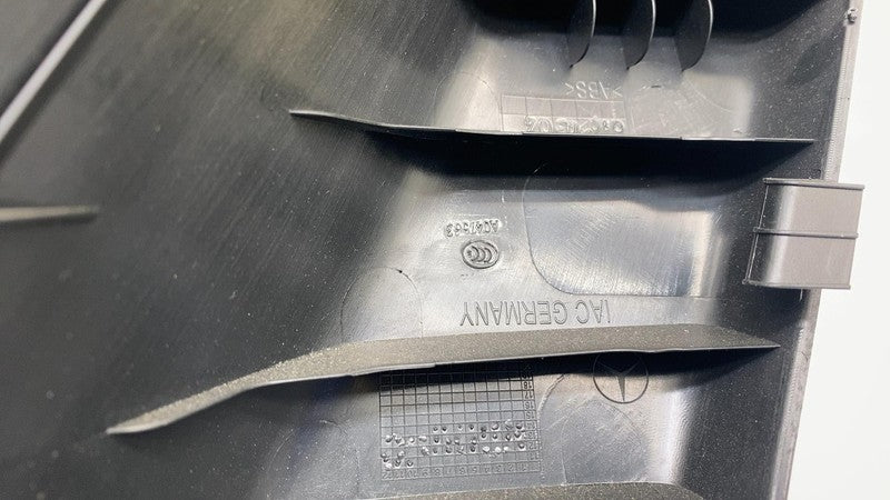 ⭕ 2014-2015 Mercedes-Benz B Electric Drive Rear Right C-Pillar Trim A2