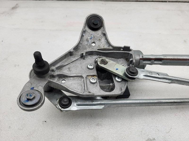 107672500F ⭕ 2019-2023 Tesla Model 3 M3 Front Windshield Wiper Linkage & Motor 1076725-00-F