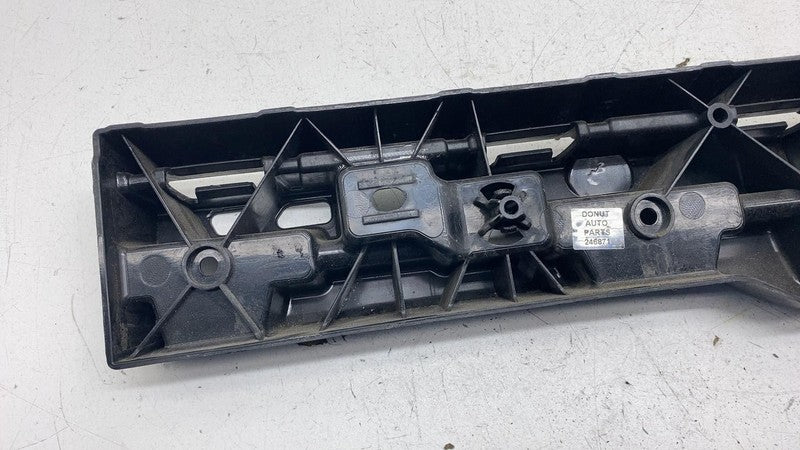 ⭕ 2017-2023 BMW 540i Front Left Skirt Rocker Molding Panel Bracket 517