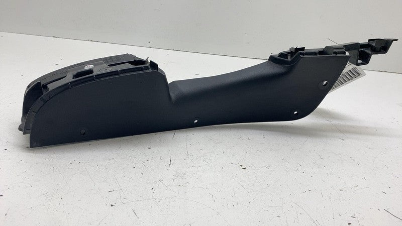 PT00604413 ⭕ 2025 Rivian R1S Front Right Wheel Arch Fender Flare w/ Air Guide RH PT00604407