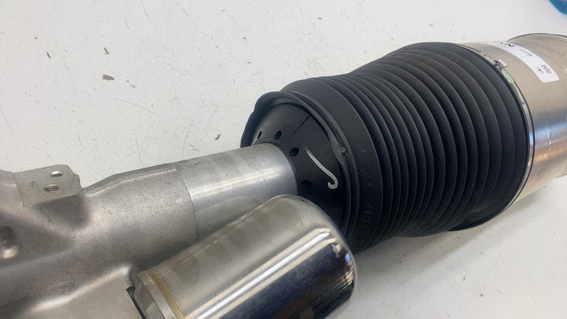 PT00055320E ⭕ 2025 Rivian R1S Front Right Strut Shock Air Suspension Assembly PT00055320-E