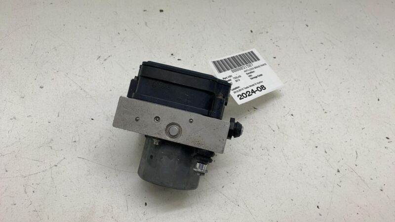 600636300D 2012-2015 Tesla Model S Hydraulic Control ABS Anti-Lock Brake System Pump Module