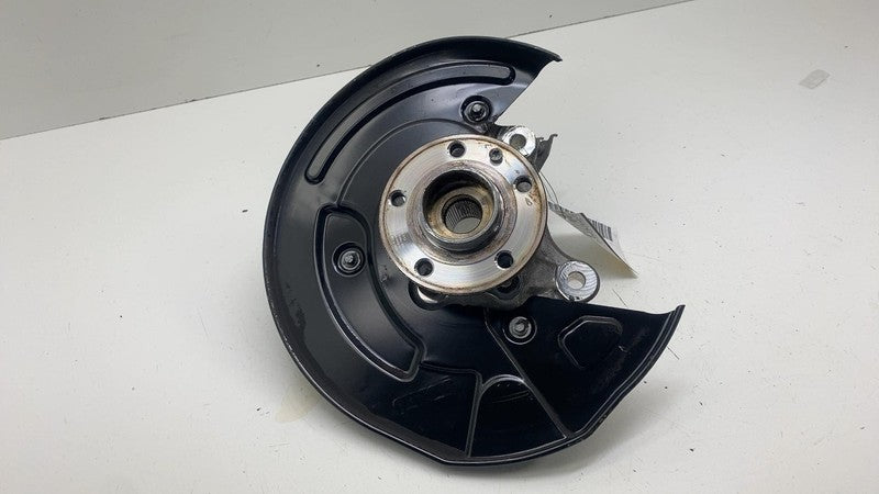 32373455 ⭕21-23 Polestar 2 Front Right Spindle Knuckle w/ Wheel Hub & Shield AWD 31681838