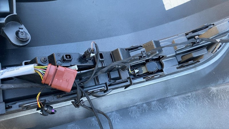 ⭕ 19-23 e-Tron Rear Bumper Cover w/ Park Sensors & Reflector Gray LZ7F