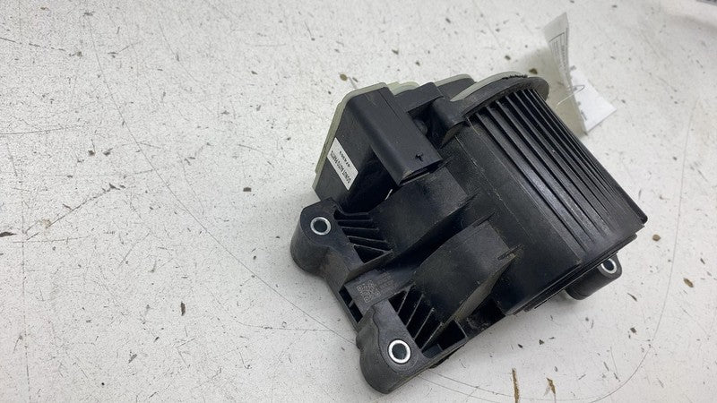 150685900D 2020-2023 Tesla Model 3 Y Supermanifold Octovalve Pump Assembly 1506859-00-D OEM